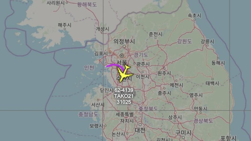 This image captured from aviation tracker Aircraft Spots' Twitter feed shows the flying route of the U.S. Air Force's RC-135W Rivet Joint on March 3, 2020. (PHOTO NOT FOR SALE) (Yonhap)