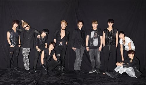 슈퍼주니어 "한국 최초 롱런 아이돌그룹이 꿈" - 3