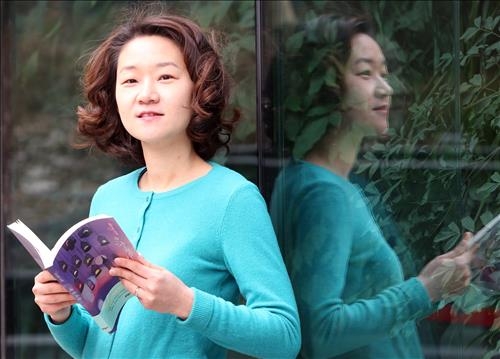 김성중 "상상과 사유는 한몸…박력 넘치는 소설 쓸 것"1