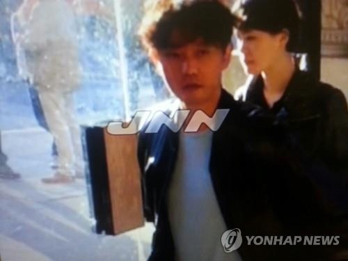 북한 김정은 친형 김정철 런던 체류…4년만에 모습 드러내(종합4보) - 2