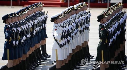 시진핑, 열병식날 "인민해방군 30만명 감축" 전격 선언(종합2보) - 3
