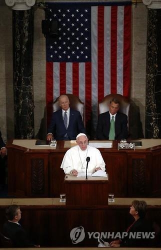 교황, 첫 미국 의회 연설…"우리중 상당수도 한때 외국인"(종합) - 2