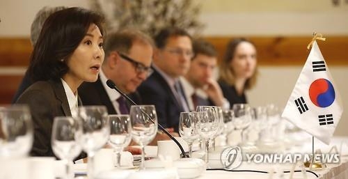 나경원 "北 올바른 선택하는데 국제제재 한 목소리 필요" - 2
