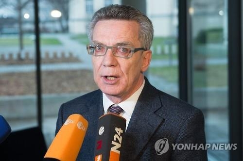 독일, 아프간 정부에 "난민유발 차단 못하면 지원 중단" - 2