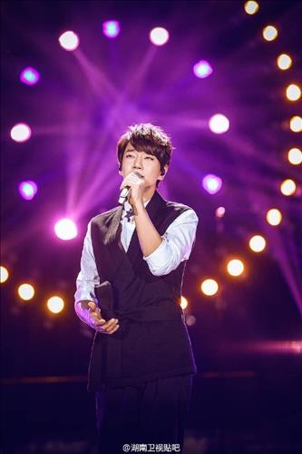 황치열 "사람은 때가 있는듯…한·중서 히트곡 내고 싶어요" - 3