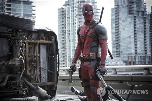 '데드풀', '검사외전' 누르고 흥행 1위 올라 - 2