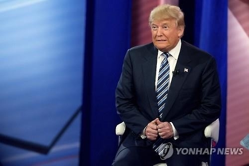 사우스캐롤라이나 경선 하루앞…트럼프, 크루즈에 5%p 박빙 우세 - 2
