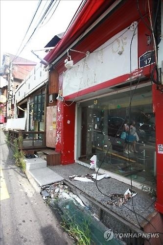 자영업자 수 줄었는데 빌려간 돈은 크게 늘었다 - 3
