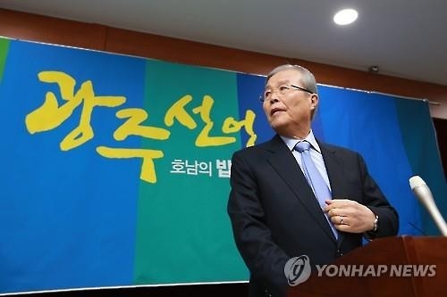 김종인 "DJ·盧 이용해 기득권 지키려는 낡은 과거 단절"(종합) - 2