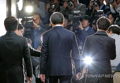 與 최고위, 유승민 공천 격론…김무성-친박 재충돌(종합) - 2