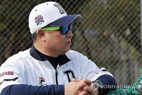 <프로야구> 김태형 감독 "왼손 투수가 조금 물음표" - 2