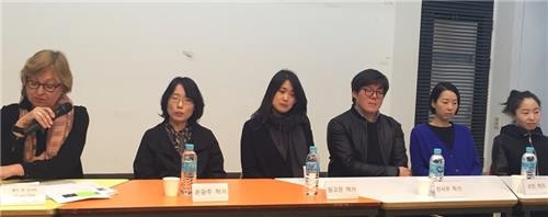 낯선 공간에서 탐색한 관계…라익스아카데미 특별전 - 2