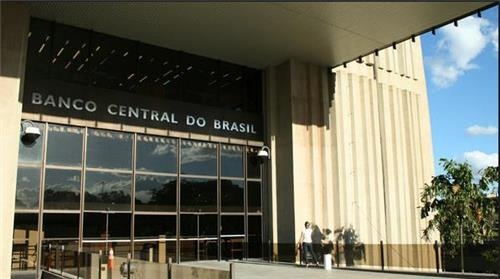 브라질 중앙은행, 기준금리 14.25% 동결 - 2