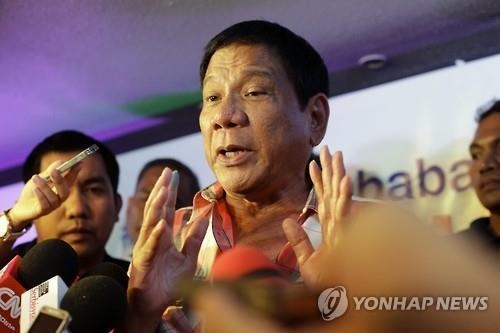 필리핀 대통령에 '트럼프식 막말' 두테르테 시장 당선(종합3보) - 2