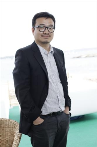 '부산행' 연상호 "보편적 관객 위한 영화 만들어" - 2