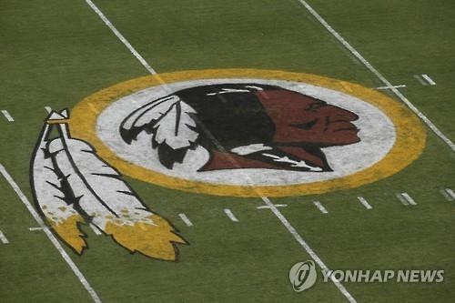아메리카 원주민 90% "NFL 팀명 '레드스킨스' 개의치 않아" - 3