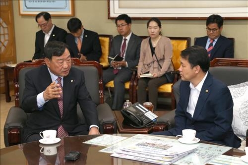 이희범 조직위원장 "평창올림픽 주체로서 몫 찾겠다" - 3
