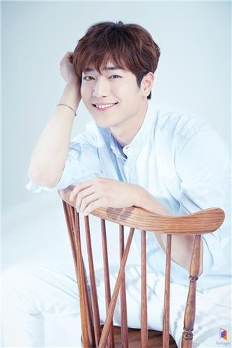서강준, 커피 네스카페 크레마 모델로 발탁 - 2