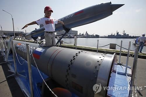 "베트남, 인도제 대함 순항미사일 도입 가능성" - 2