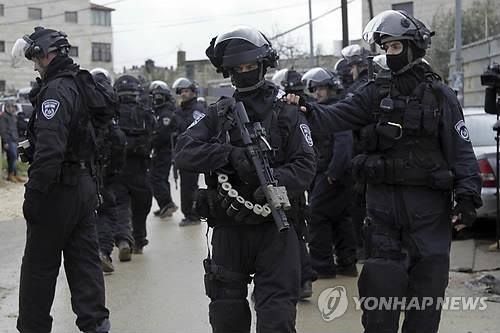 이스라엘, 이란 방송사 특파원 체포…"폭력 선동 혐의" - 2
