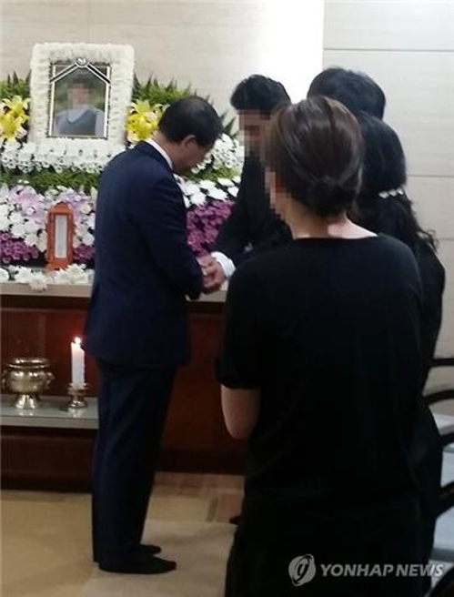 박원순 "고인에게 명예기관사 부여 협의…관피아 관행 근절" - 2