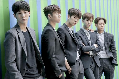 크나큰 "연습생 기간 총합 20여년…팬 1만명 목표죠" - 4