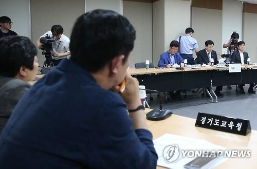 고립된 섬 불안한 여교사들…섬 성폭행 부끄러운 민낯 - 4