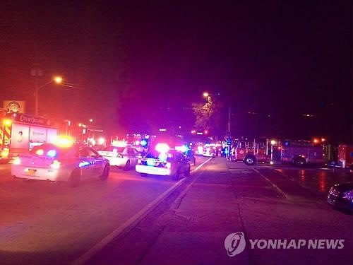 美올랜도 총기난사 희생자 명단공개…한인피해 보고 아직 없어 - 2