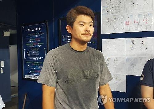 <프로야구> '최악 데뷔전' 노경은 "자신감 있지만, 야구는 결과론" - 2