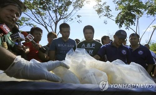 필리핀서 마약용의자 잇단 피살…두테르테식 즉결처형? - 2