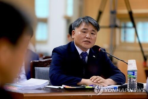 이중환 서귀포시장 예정자 청문…강정마을 갈등 해결 도마 - 3