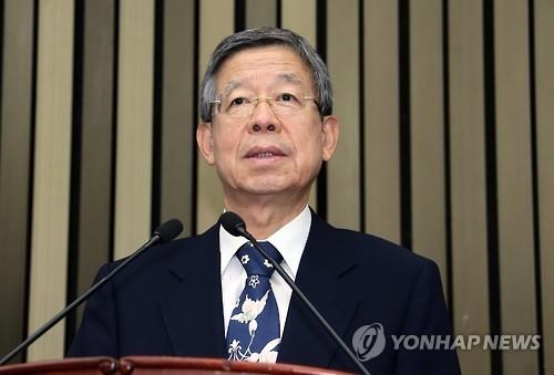 김희옥 "당 분열의 과거는 뒤로…통합 혁신의 미래에 집중" - 2