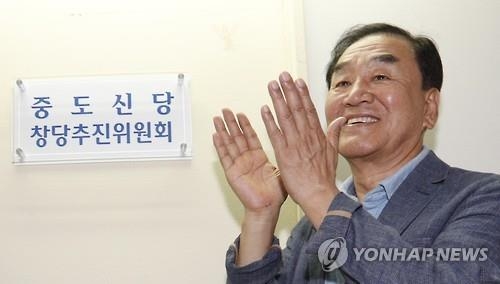 이재오 "대통령과 무조건 맞서지 않는 건 정의 아닌 굴종" - 2