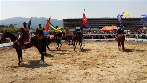 가평에 고구려 마상무예 상설공연장 생긴다…2천명 수용규모 - 2