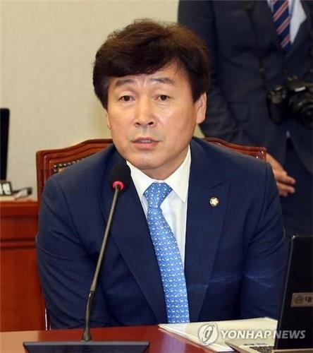 野 "靑, '읍참석수'로는 우병우도 대통령도 못지켜"(종합) - 2