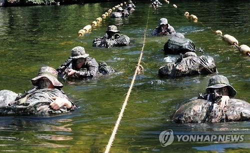남경필 "사병월급 200만원·군병력 30만…모병제 해야" - 3