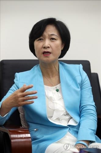 '일대일 구도' 만들겠다는 秋 "국민의당과 통합·연정은 없다" - 2