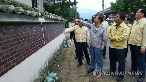 이정현, 추석에도 '나홀로 민생행보'…콜레라·지진 점검 - 1