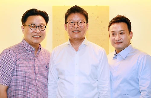 전 세계 한글 공부방을 지원하는 주인공들