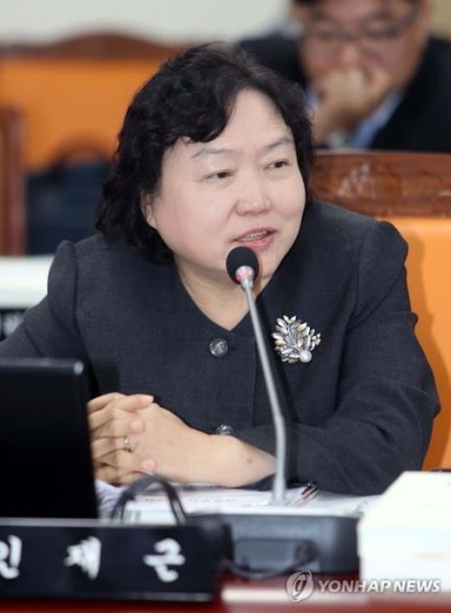 인재근 "7년 전 사용금지 된 장 세척제 여전히 처방" - 1
