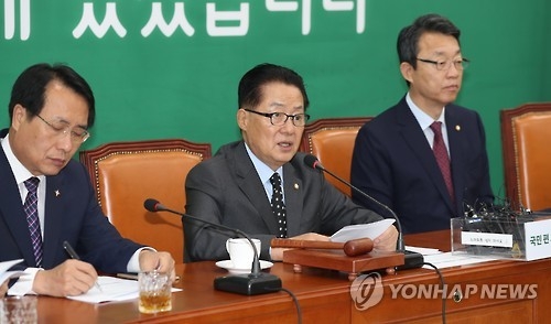 野, '미르' 특검 엄포 놓으며 檢압박…증인채택 총력전 - 2