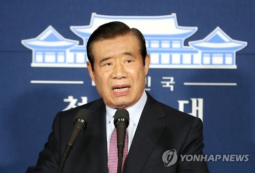 한광옥, '대통령 2선후퇴 건의 용의 있나' 질문에 "없다"(종합) - 1