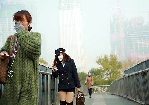 베이징 도심의 스모그. 출처:차이나데일리