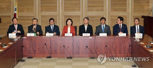 野 대선주자 "朴대통령 범죄 중대…국회에 탄핵 논의 요청"(종합) - 1