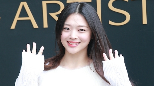설리, 팔 부상으로 응급실행…루머 휩싸여 - 1