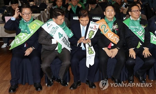 흥행 안되는 국민의당 전당대회…安-호남중진 갈등설만 부각 - 2