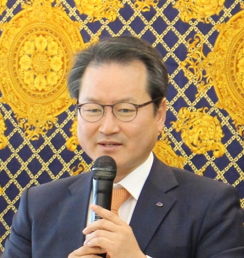 신년 기자간담회에서 인사말을 하는 성대규 보험개발원장