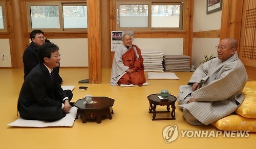 동화사 찾은 유승민