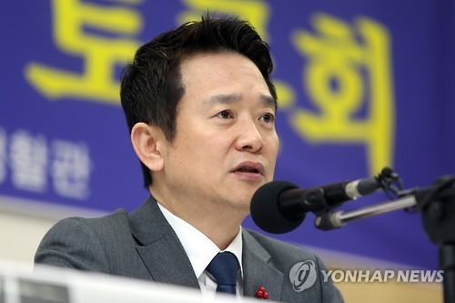 말만 무성한 '보수 연대론'…범여권, 대선 앞두고 뭉칠까 - 3
