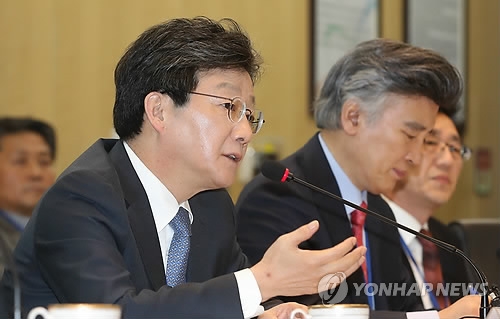 한국당-바른정당, 대구시 간담회 '따로따로' 신경전 - 1